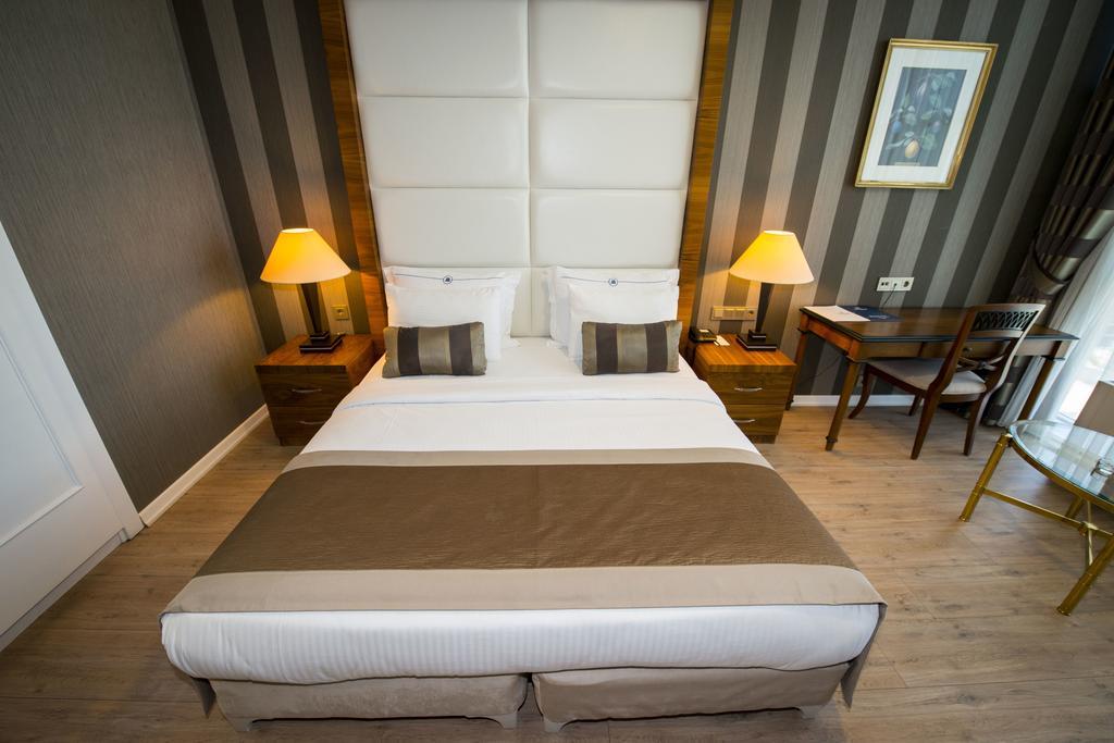 Hotel Manesol Fuar à Istambul Extérieur photo