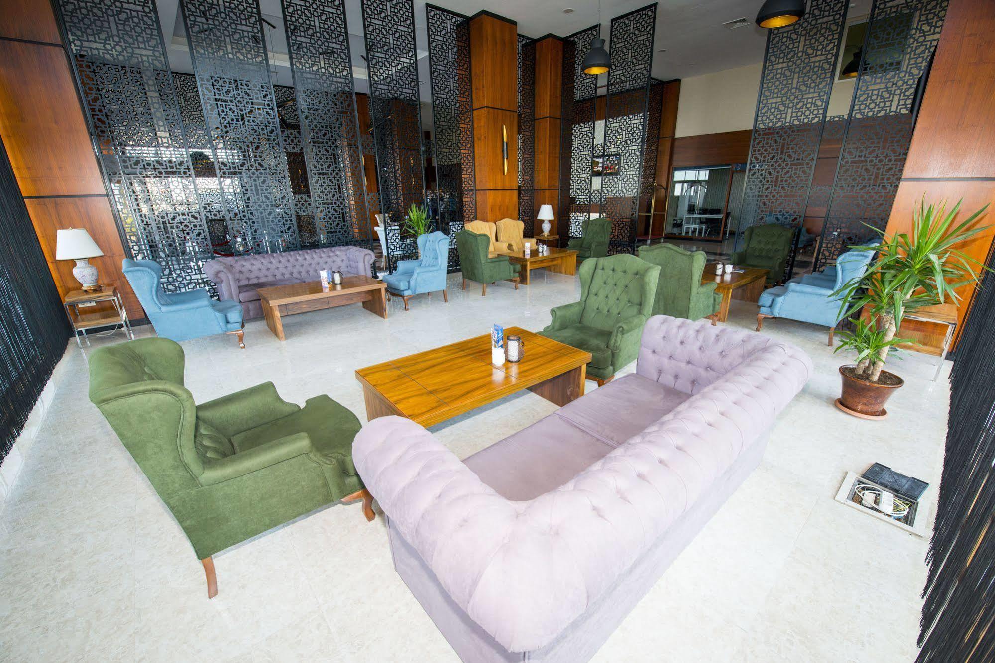 Hotel Manesol Fuar à Istambul Extérieur photo